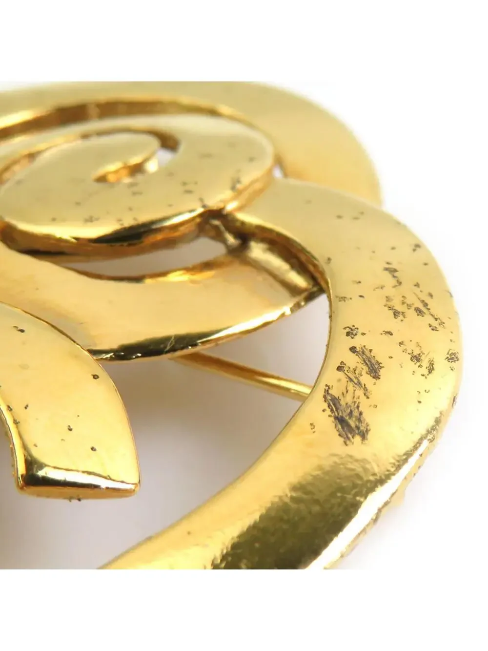 Chanel elevate your